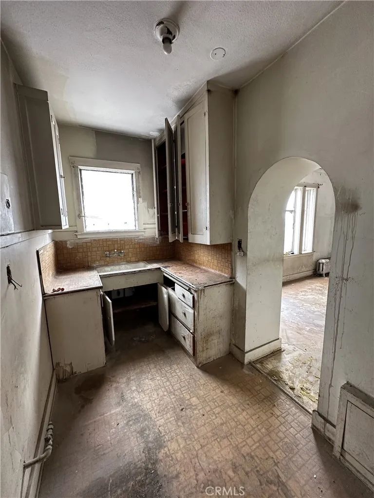 10 Atlantic Avenue # 707