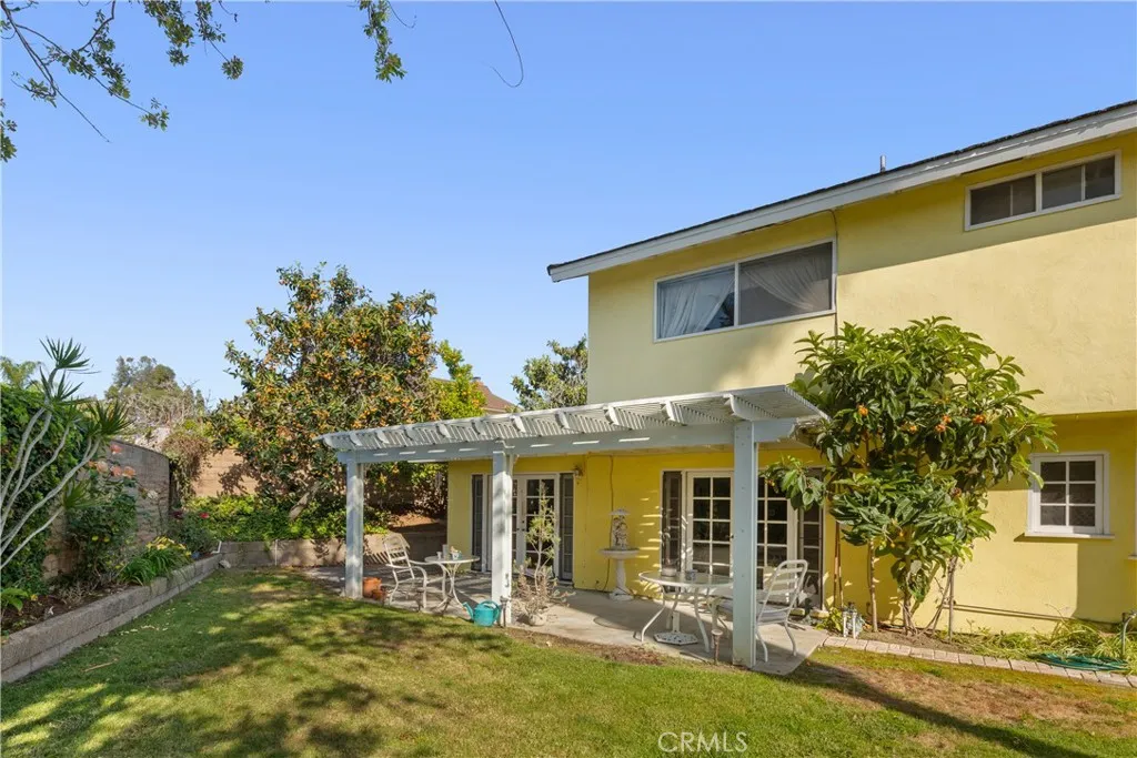 26821 Saddleback Drive