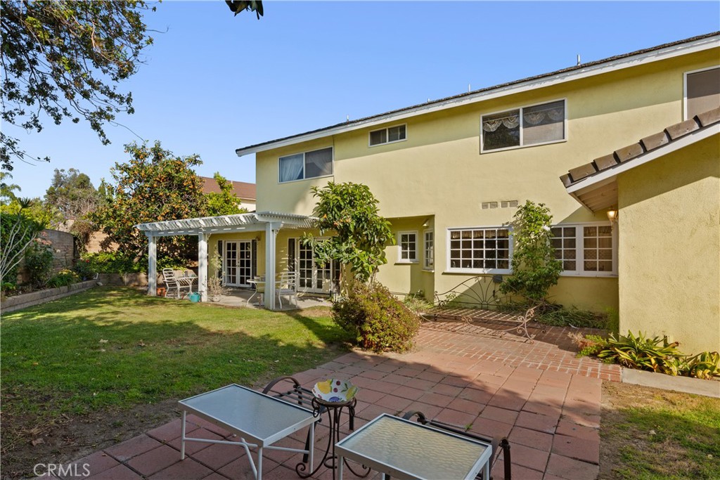 26821 Saddleback Drive