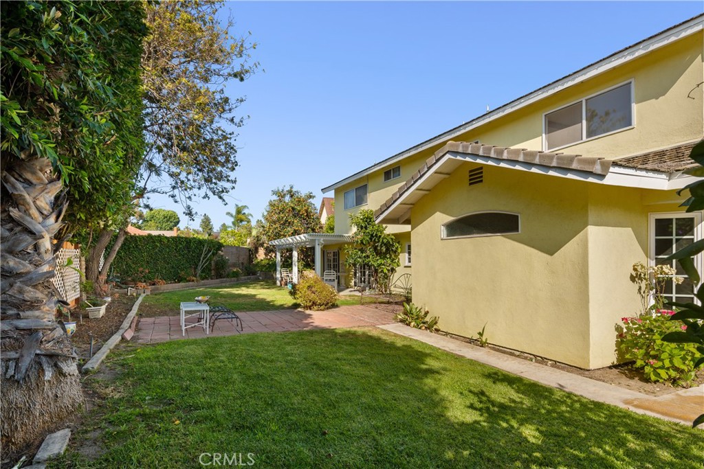 26821 Saddleback Drive