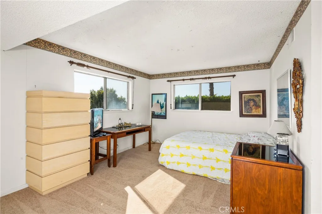 26821 Saddleback Drive