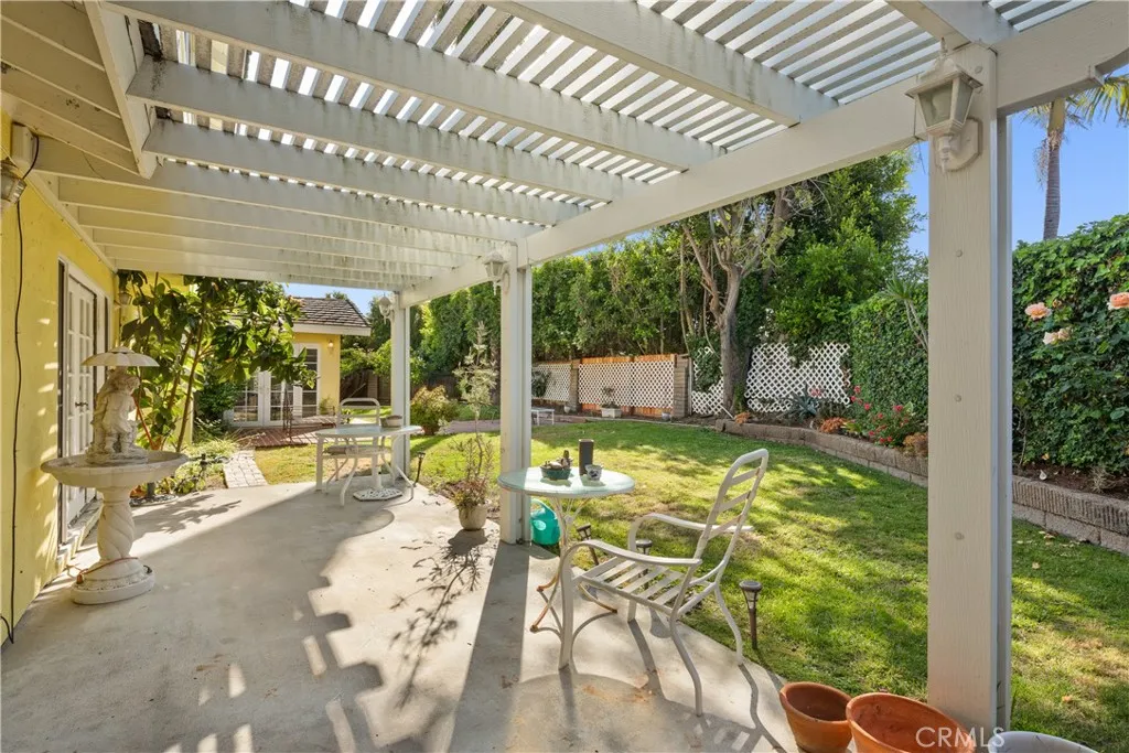 26821 Saddleback Drive