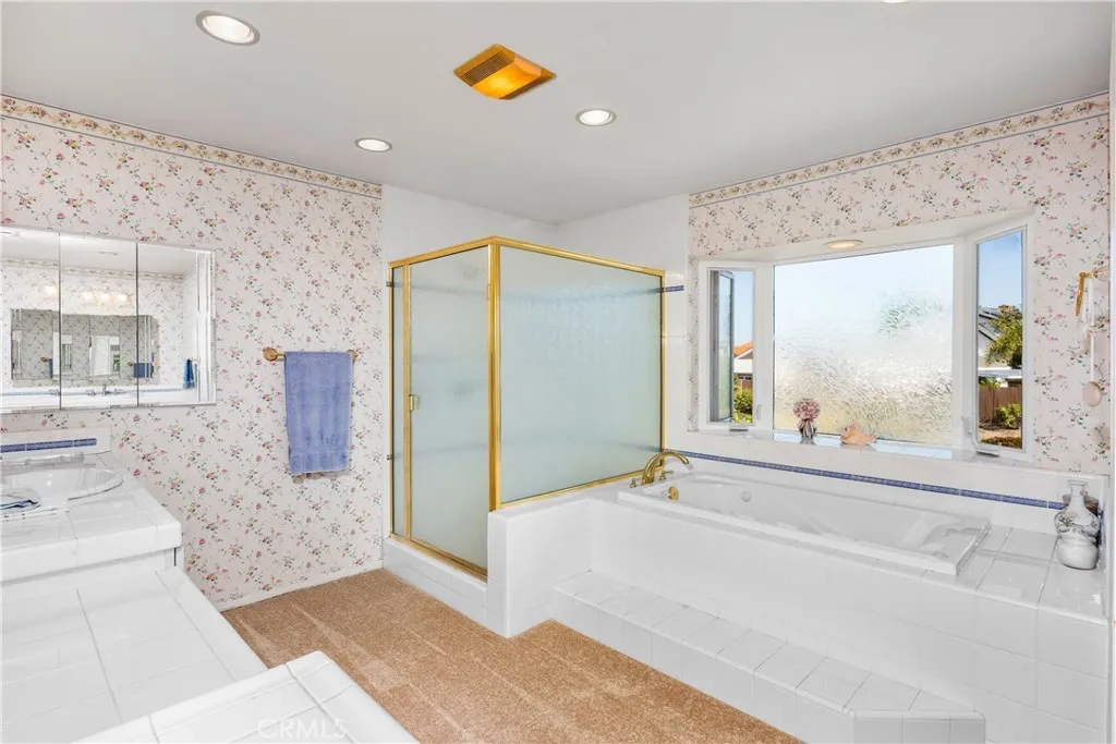 26821 Saddleback Drive