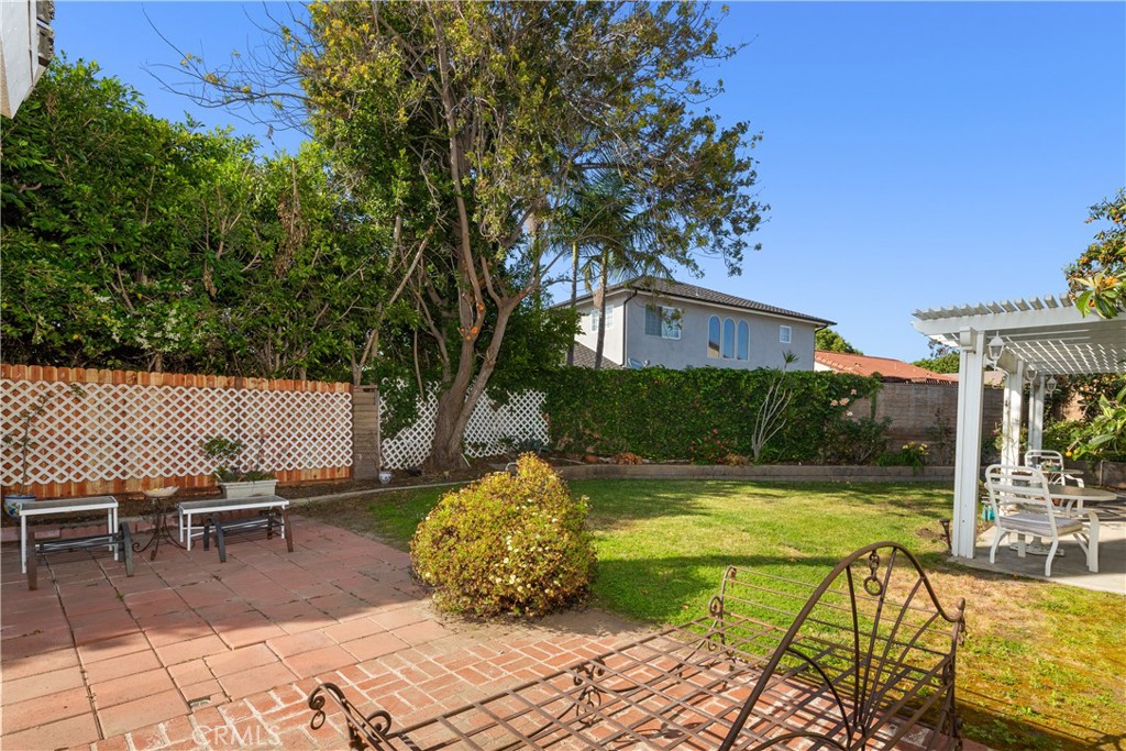 26821 Saddleback Drive