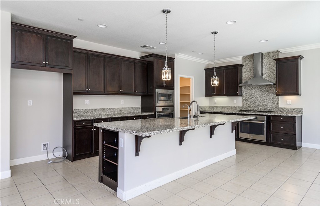 9792 La Vine Court