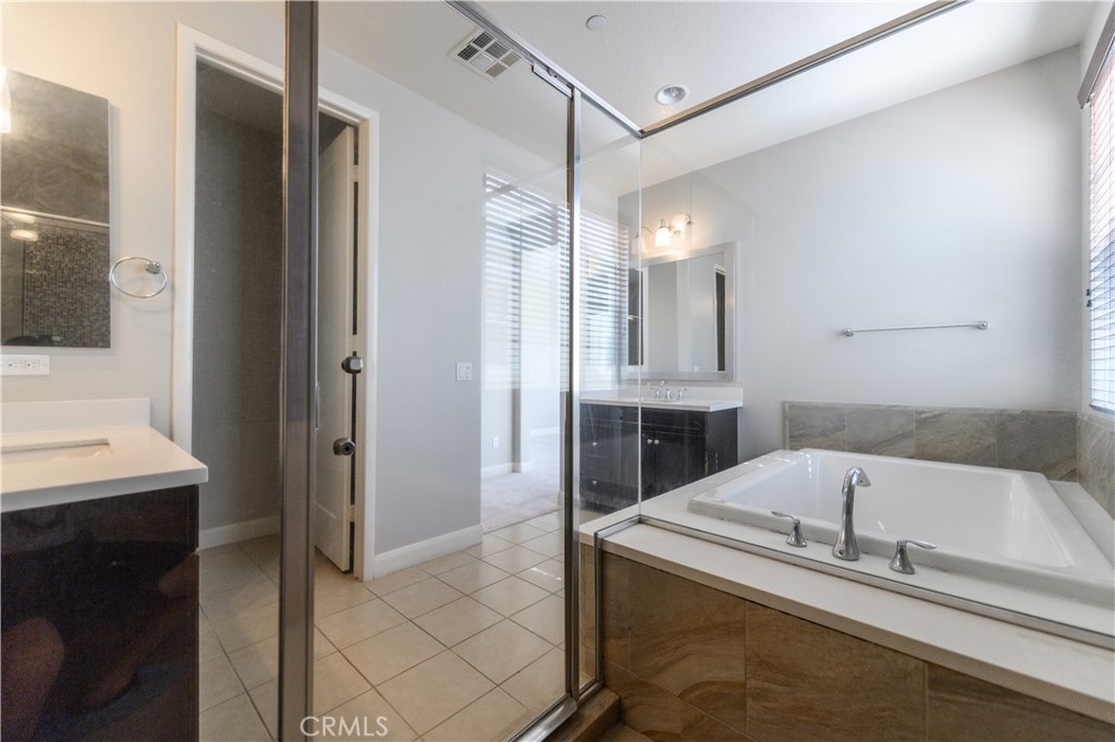 9792 La Vine Court