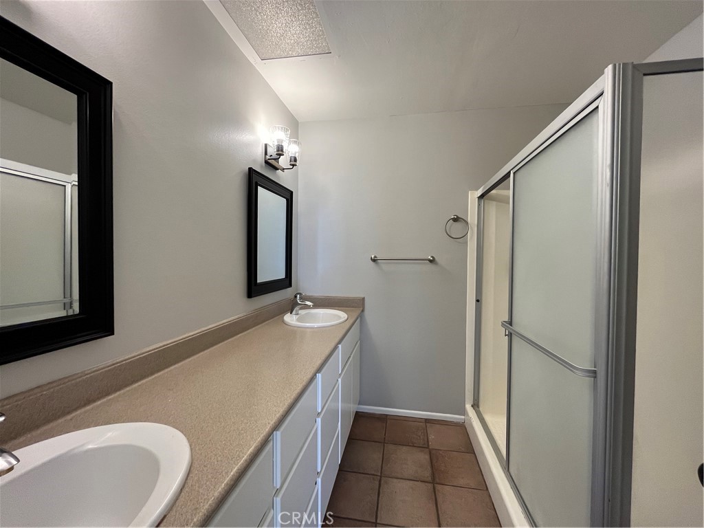 5 Foxglove Way