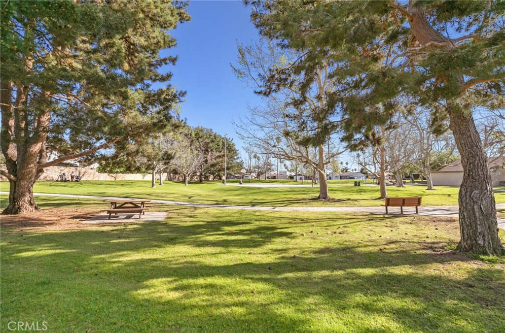 18262 Parkview Lane 202