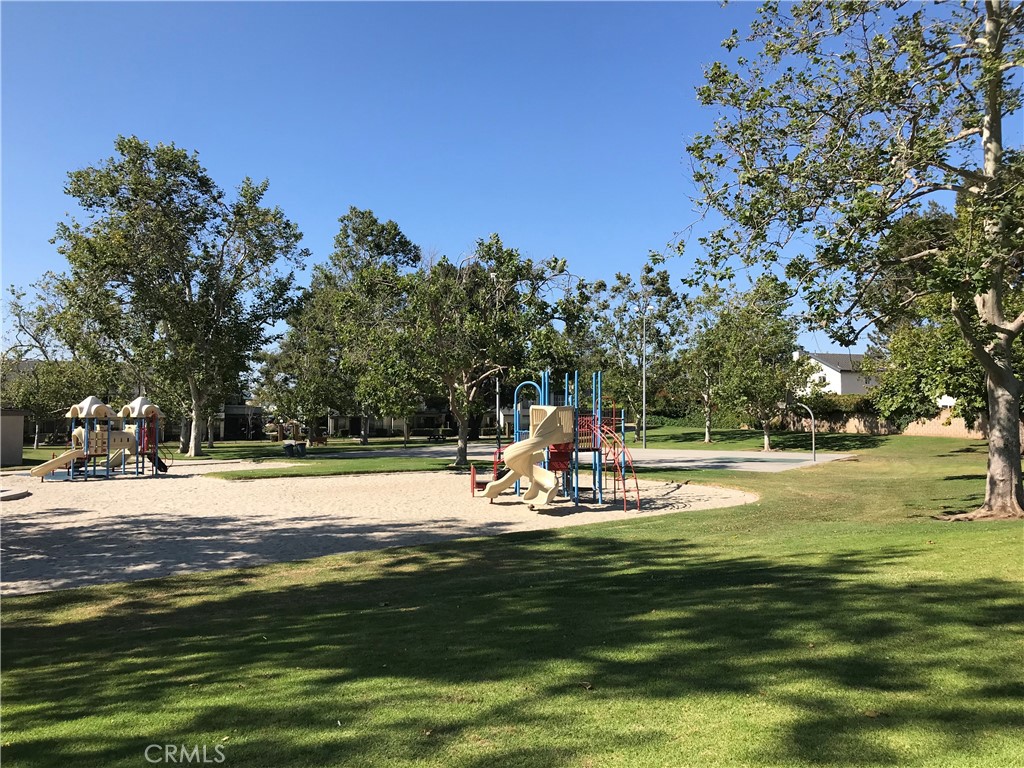 18262 Parkview Lane 202