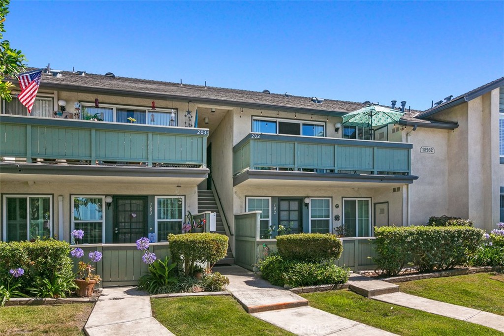 18262 Parkview Lane 202