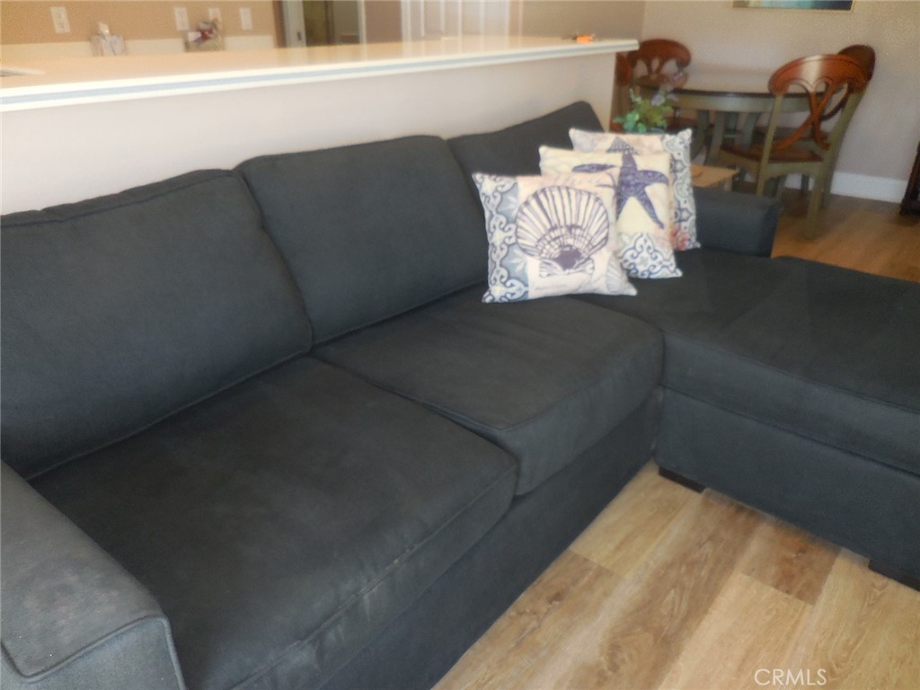 711 Pacific Coast Highway S 120