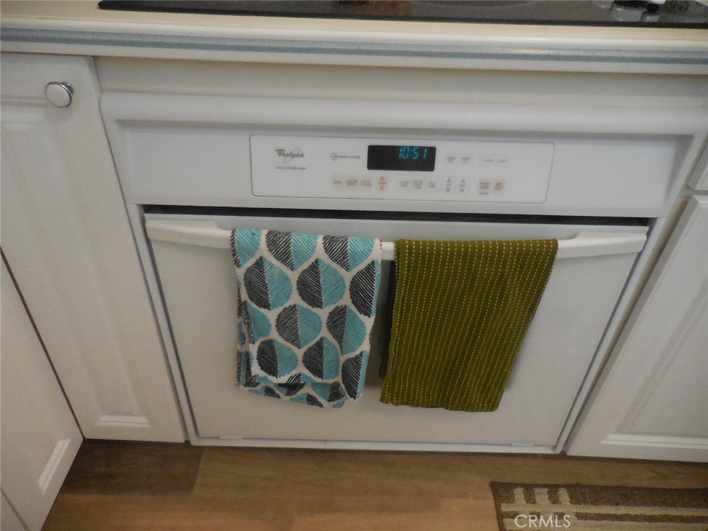 711 Pacific Coast Highway S 120