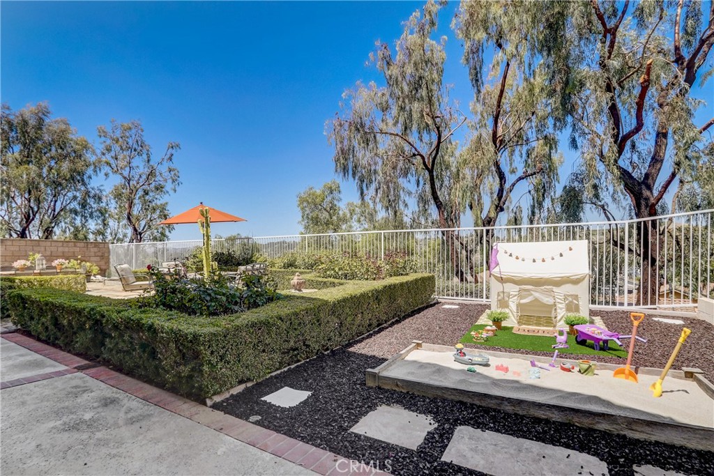 28951 Via Hacienda