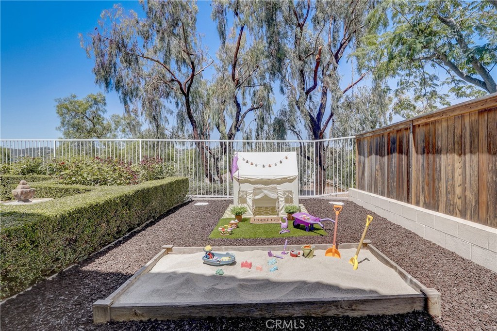 28951 Via Hacienda