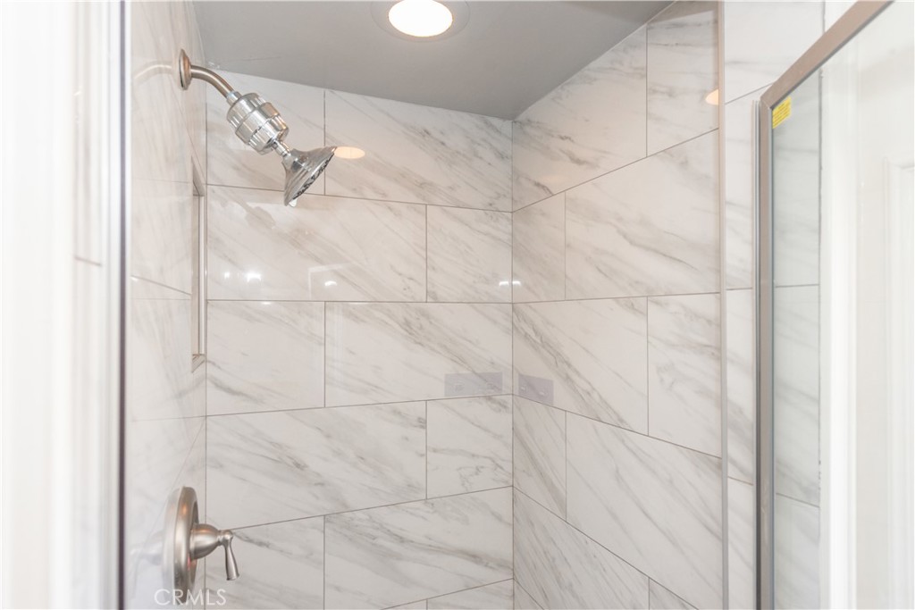 112 Sequoia Tree Lane