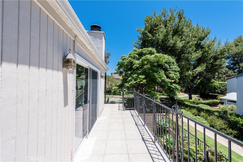 112 Sequoia Tree Lane