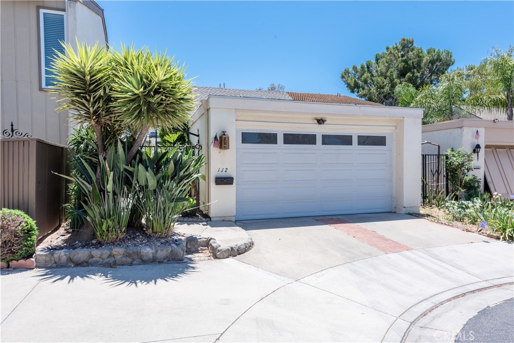 112 Sequoia Tree Lane