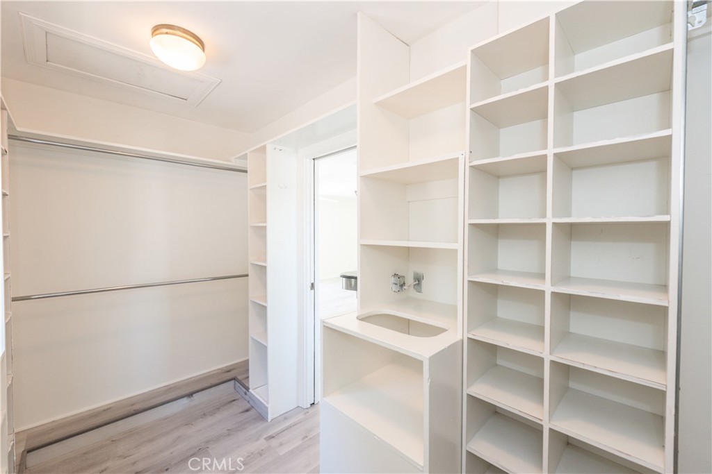 112 Sequoia Tree Lane