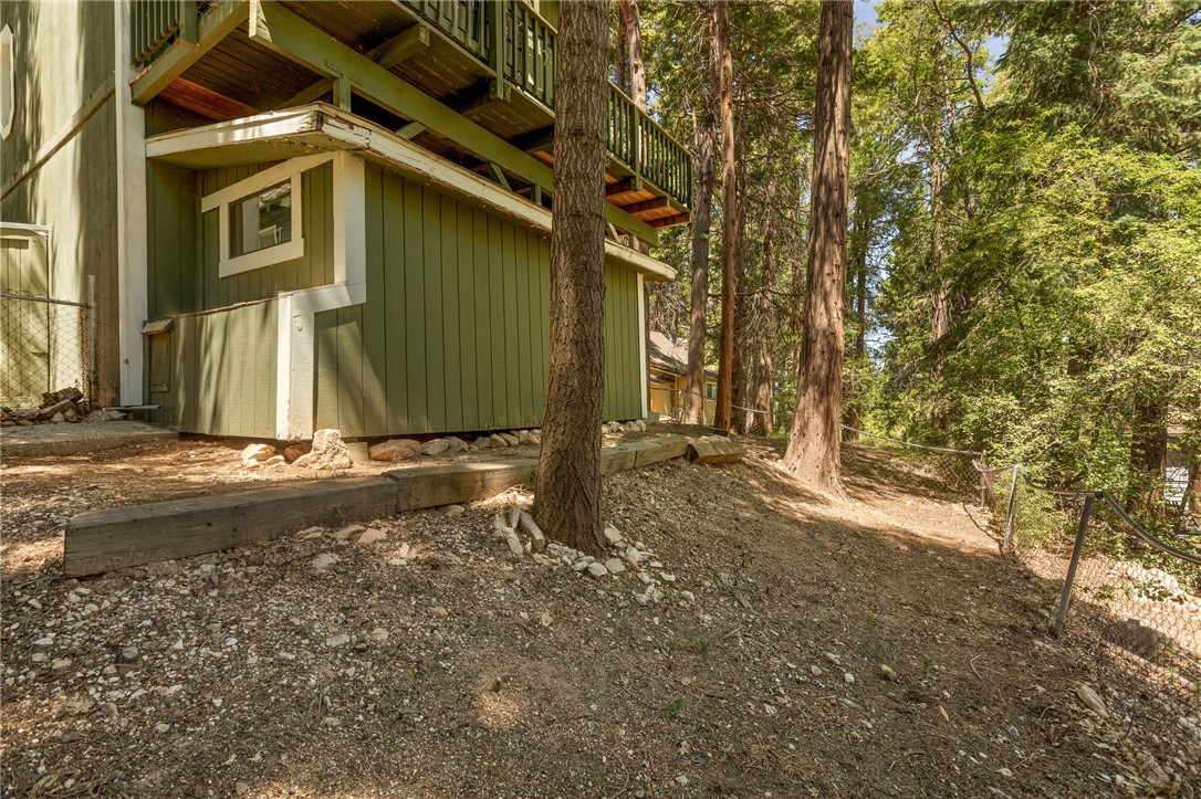 583 W Victoria Court