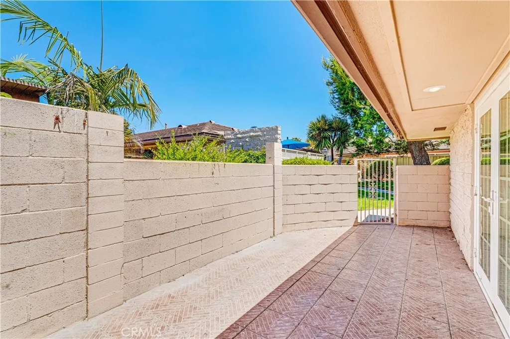 27092 Paseo Burladero