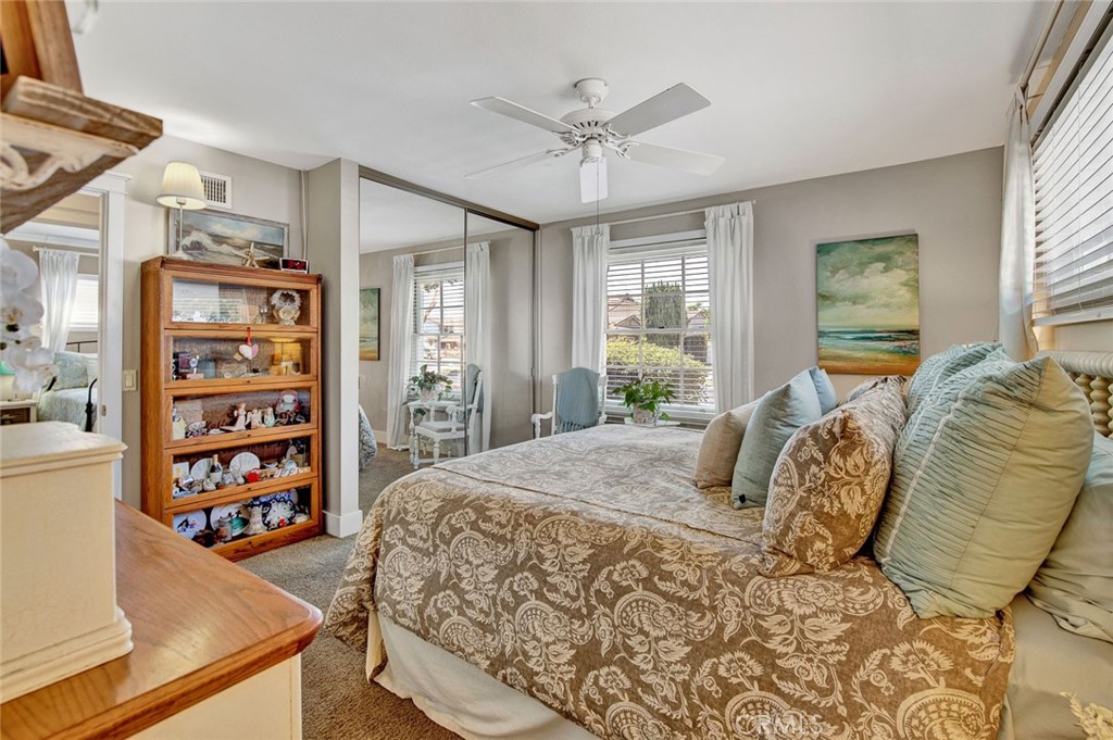 9594 Mariposa Avenue