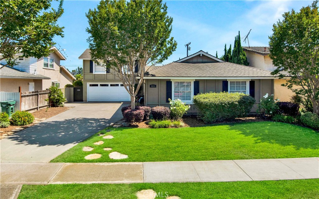 9594 Mariposa Avenue