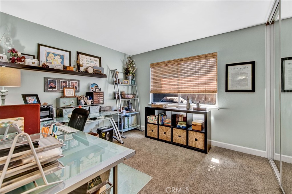 9594 Mariposa Avenue