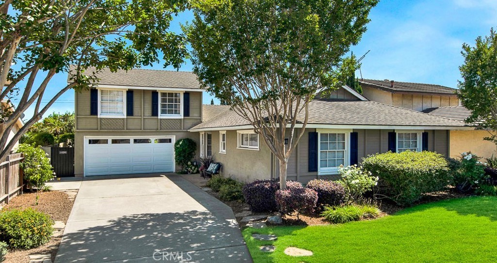 9594 Mariposa Avenue