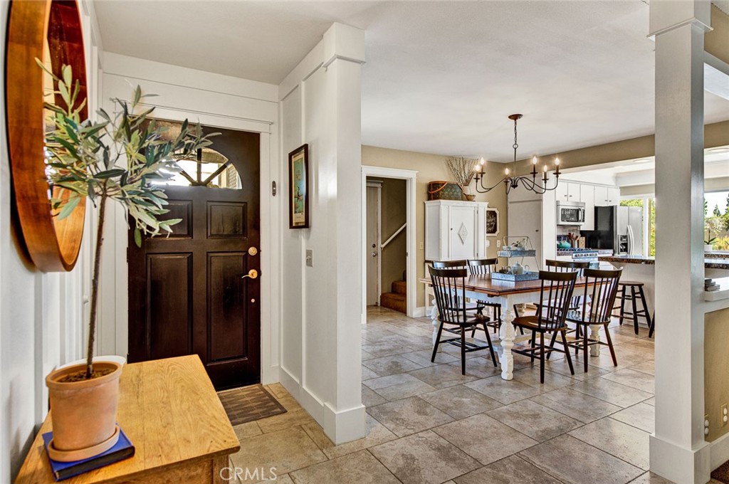 9594 Mariposa Avenue