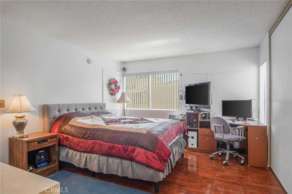 9938 Sepulveda Boulevard 7