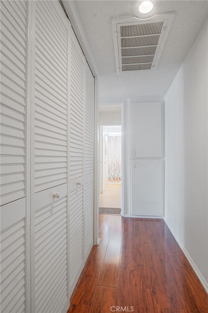 9938 Sepulveda Boulevard 7