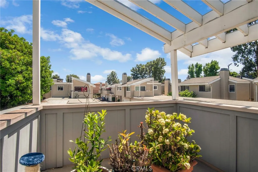 9938 Sepulveda Boulevard # 7