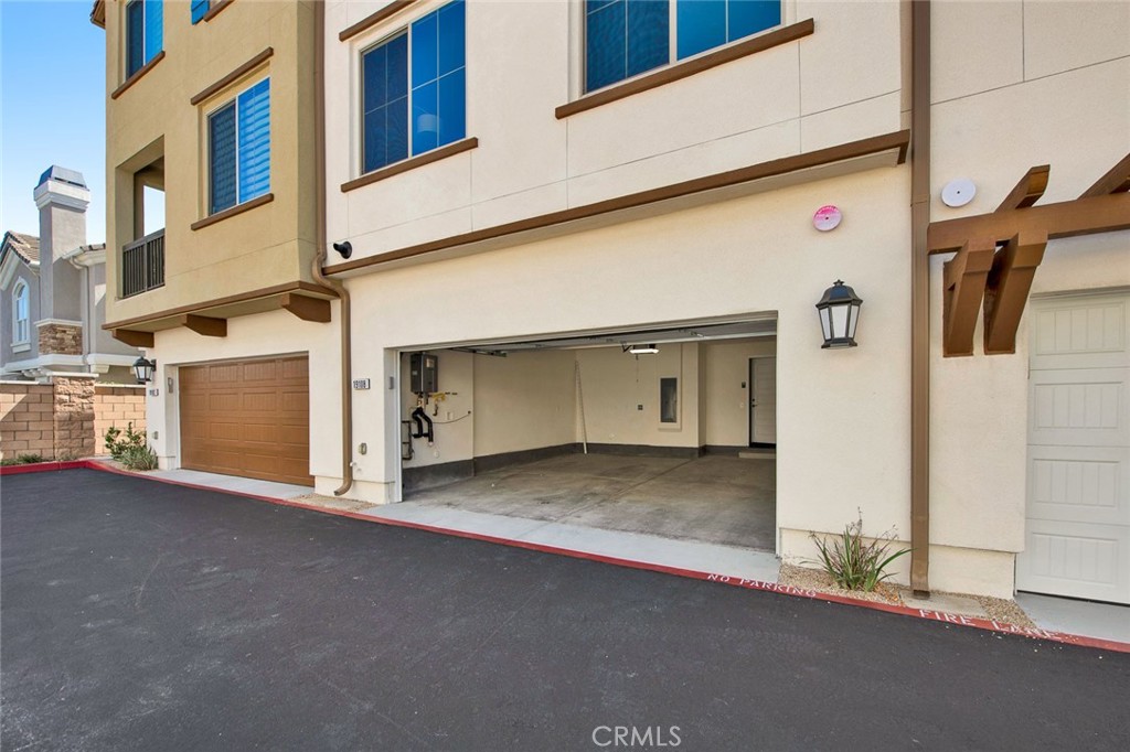 19108 Azul Lane