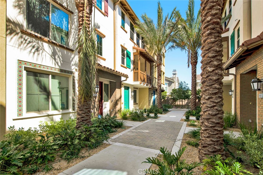 19108 Azul Lane