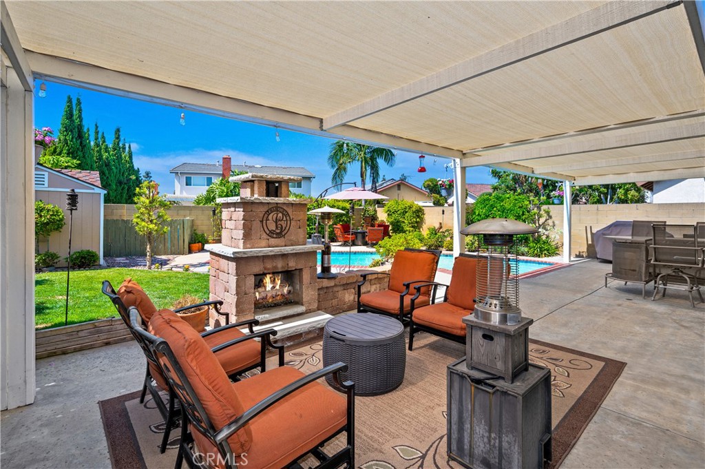 5751 Vinevale Circle