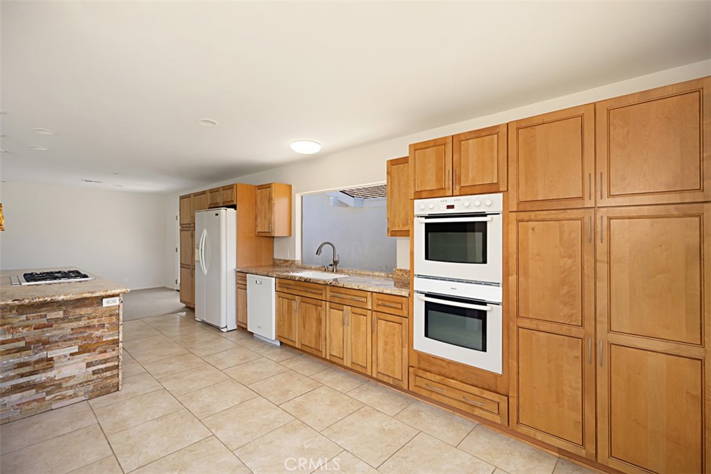 613 Calle Miguel