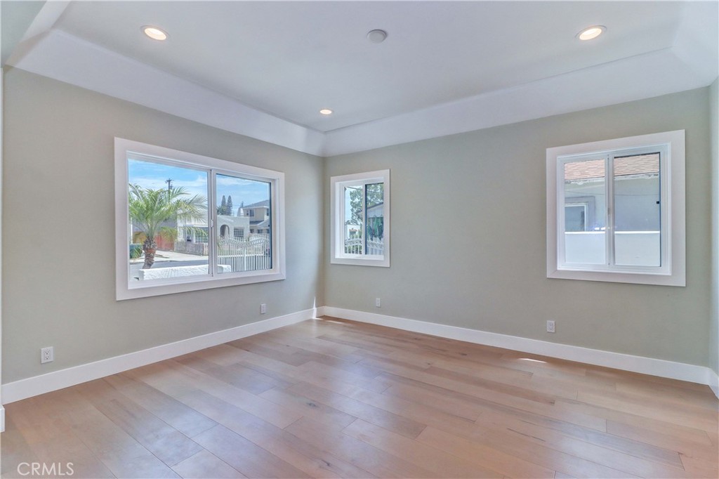 316 Beverly Place