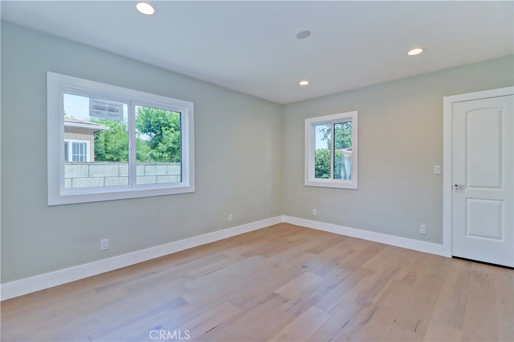 316 Beverly Place