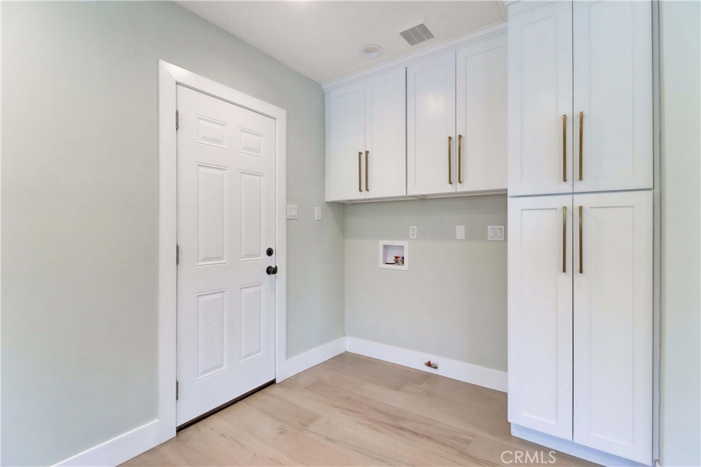 316 Beverly Place