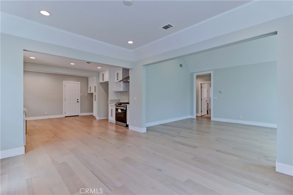 316 Beverly Place