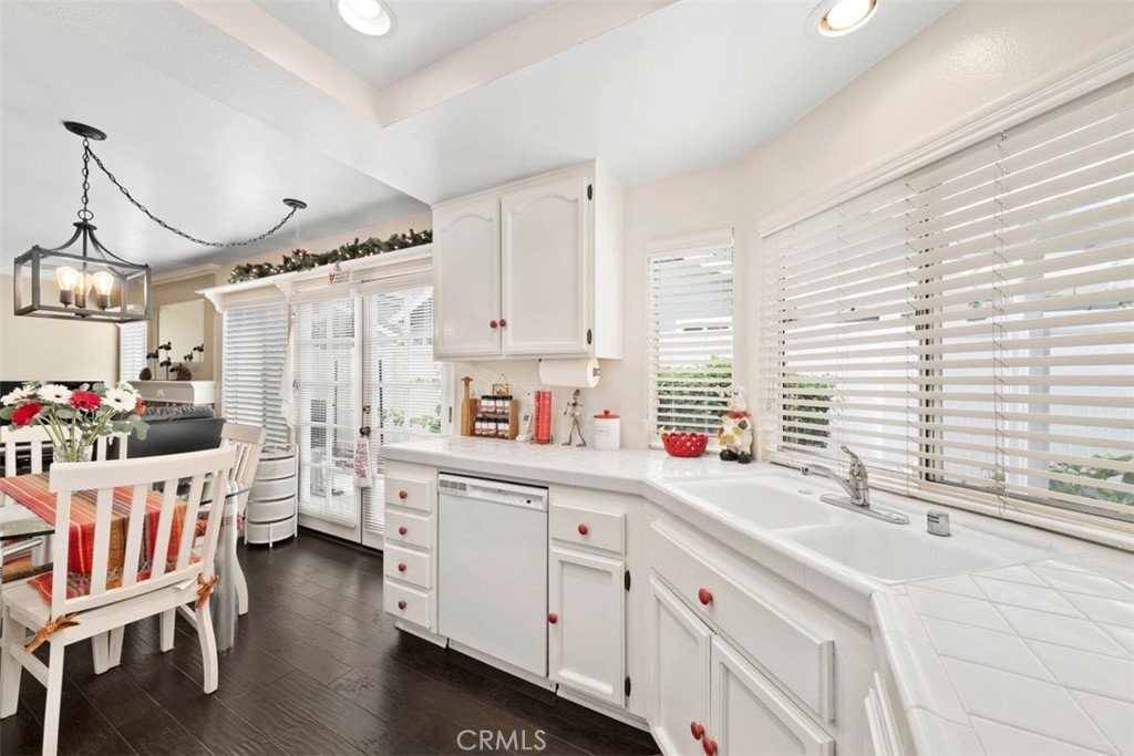 16527 Pear Blossom Court