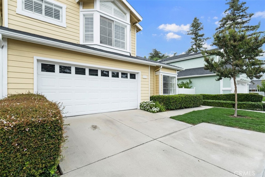 16527 Pear Blossom Court