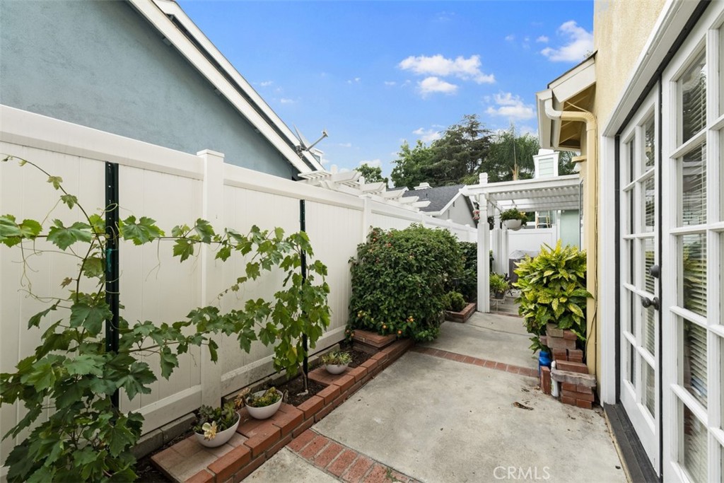16527 Pear Blossom Court
