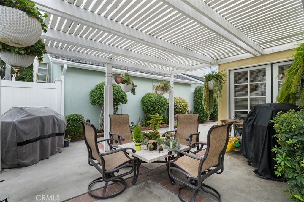 16527 Pear Blossom Court
