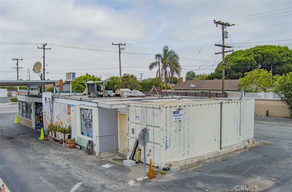 15942 Edwards Street