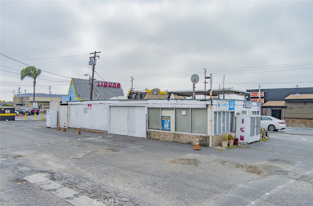 15942 Edwards Street