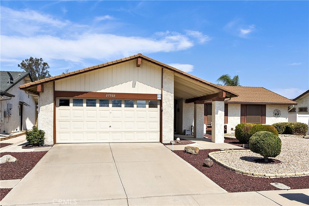 27922 Foxfire Street