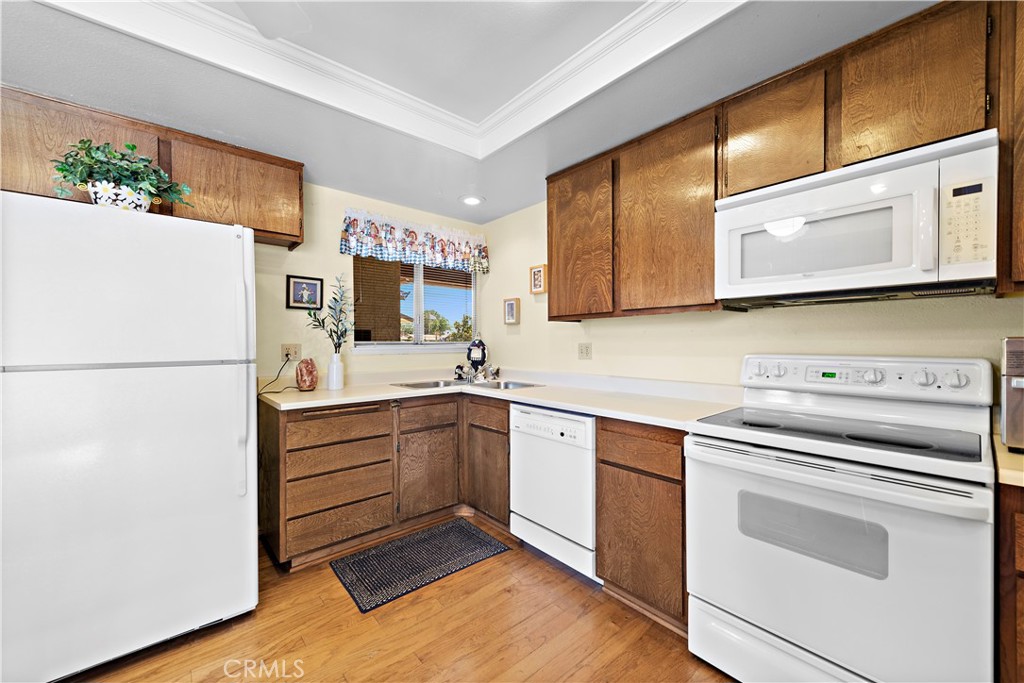 27922 Foxfire Street