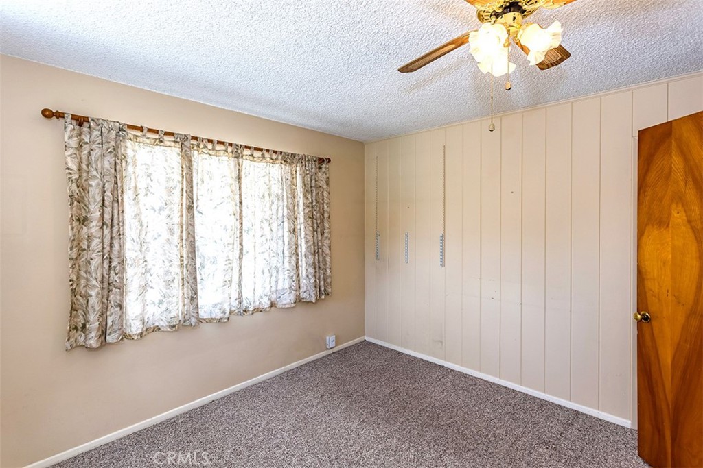 276 W Kenneth