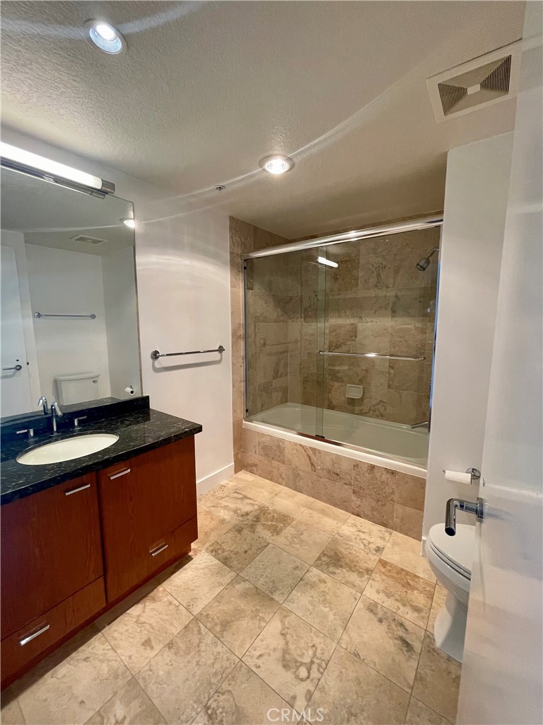 3141 Michelson Drive 803